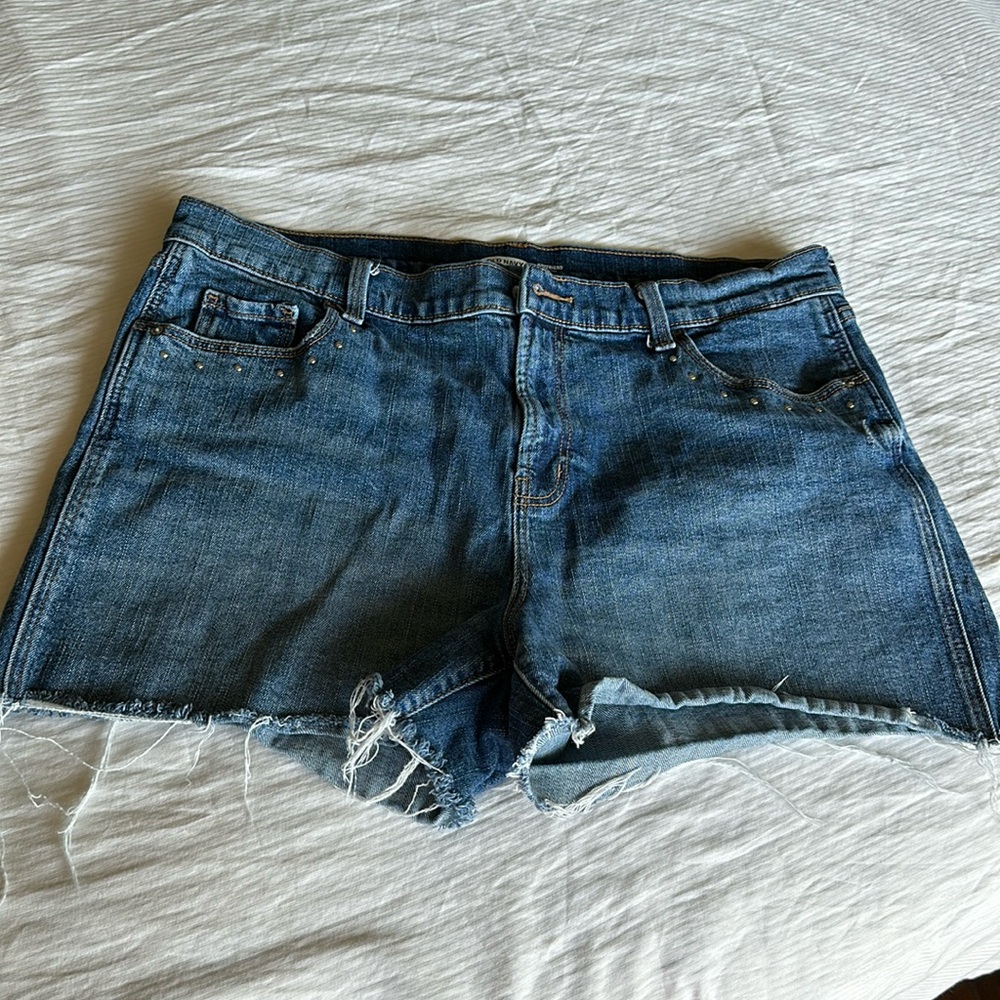 Pre‎ loved Old Navy, boyfriend size 14 denim blue shorts women's summer casual